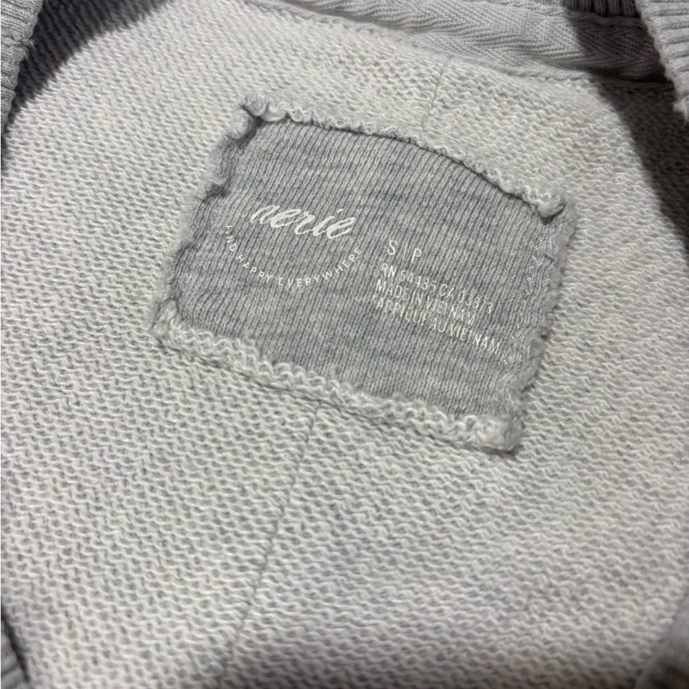 Aerie Gray Oversized Crew Neck Sweatshirt Size Small - Picture 3 of 3